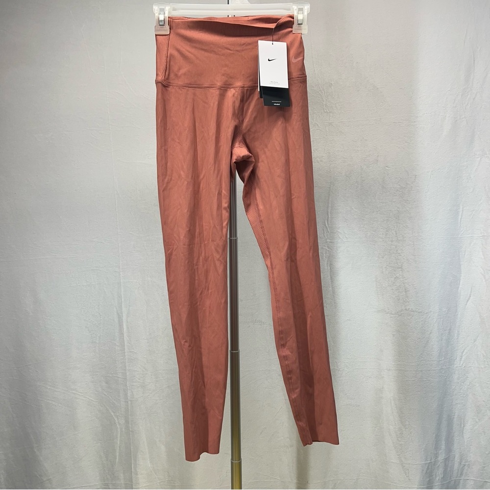 Nike Zenvy InfinaSoft High-Waisted Leggings in‎ rose pink small